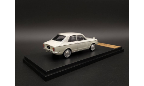 1/43 Toyota Corolla 1100 DX (KE10) 1966 White - Hachette, масштабная модель, 1:43