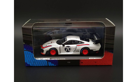 1/43 Porsche 935 (Porsche 911 991 GT2 RS) - Minichamps, масштабная модель, scale43
