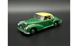 1/43 Mercedes-Benz 300s Cabriolet - Minichamps