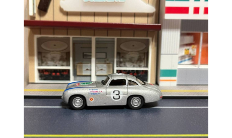 1/72 Mercedes Benz 300SL светлый салон - Cararama / Hongwell, масштабная модель, Bauer/Cararama/Hongwell, scale72, Mercedes-Benz