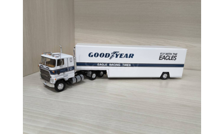 Ford LTL 9000 Good Year, масштабная модель, Altaya из жуpнaльной серии Саmiones Аmеriсаnоs Trucke, scale43