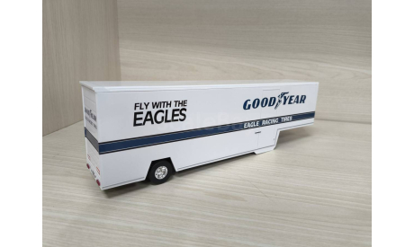 Ford LTL 9000 Good Year, масштабная модель, Altaya из жуpнaльной серии Саmiones Аmеriсаnоs Trucke, scale43
