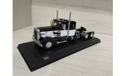 Peterbilt 350 - 1952 black / white