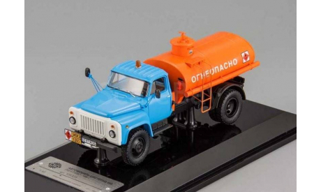 Горький АЦ-4,2(53А) год выпуска 1980, масштабная модель, 1:43, 1/43, DiP Models, ГАЗ