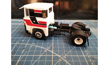 Scania LB 141 S truck Minichamps, запчасти для масштабных моделей, 1:43, 1/43