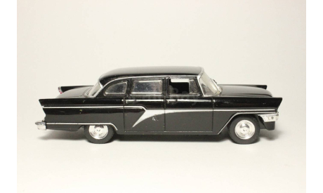 Модель ГАЗ-13 Чайка 1/43 АЛ СССР, масштабная модель, Автолегенды СССР журнал от DeAgostini, scale43