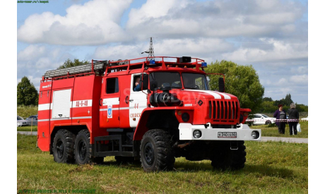 Резина ИД-П284 + диски Урал-4320, Урал-5557. Харьков, запчасти для масштабных моделей, Харьковская резина, 1:43, 1/43