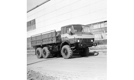 ИП-184 для КамАЗ-4310, КамАЗ-4326 и т.д. Харьков, запчасти для масштабных моделей, Харьковская резина, 1:43, 1/43