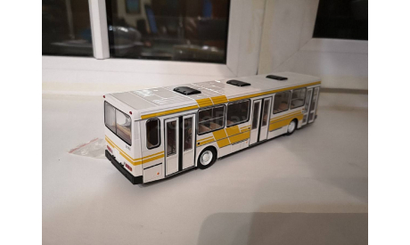 ЛИАЗ 5256 Classicbus Желто-Белый, масштабная модель, scale43