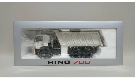 Самосвал Hino ZS 700, масштабная модель, 1:43, 1/43