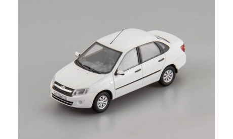 Лада Гранта ВАЗ-2190 Люкс 2013 г., белое облако, масштабная модель, DiP Models, 1:43, 1/43