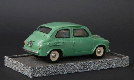 ЗАЗ-965А ʹʹЗапорожецʹʹ 1965 г. ручная работа, масштабная модель, 1:30, 1/30