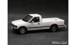 Chevrolet LUV 1988-2005 white 1-43 Altaya Opel Collection