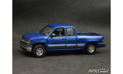 Chevrolet Silverado blue 1-43 Cararama
