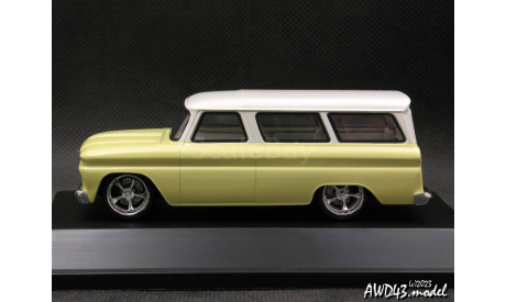Chevrolet Suburban 1966 yellow 1-43 Greenlight, масштабная модель, scale43
