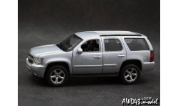 Chevrolet Tahoe 2008 silver 4x4 1-43 Welly