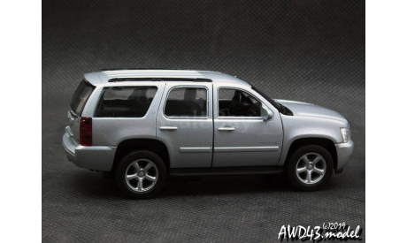 Chevrolet Tahoe 2008 silver 4x4 1-43 Welly, масштабная модель, scale43