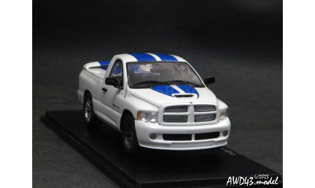 Dodge RAM SRT-10 Commemorative Edition 2005 white 1-43 Spark, масштабная модель, scale43