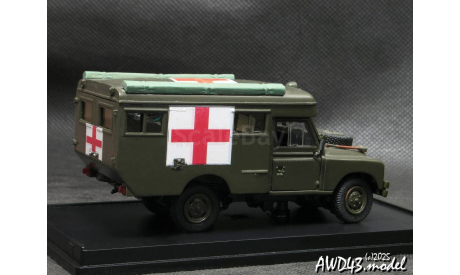 Land Rover Serie III 109 Ambulance khaki 1-43 Handmade conversion, масштабная модель, scale43