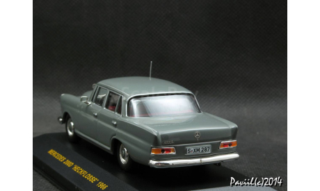 Mercedes 200 D W110 Heckflosse 1966 grey 1-43 IXO , масштабная модель, IXO Road (серии MOC, CLC), Mercedes-Benz, scale43