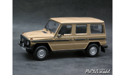 Mercedes 230 GE W460/W461 1981 beige 1-43 Minichamps 400038000