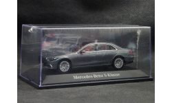 Mercedes S-class W223 AMG-line 2021 grey 1-43 Dealer=Herpa B66960631