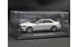 Mercedes S-class W223 AMG-line 2021 white 1-43 Dealer=Herpa B66960632