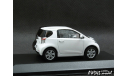 Toyota iQ Geneva car Show 2009 white-black 1-43 Minichamps, масштабная модель, scale43