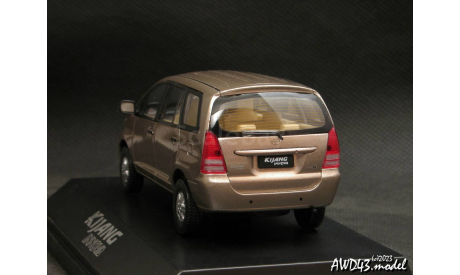 Toyota Kijang Innova 2003 Champaign 1-43 Rim’s, масштабная модель, scale43