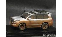 Toyota Land Cruiser 200  RHD white 1-64 G.C.D., масштабная модель, scale64