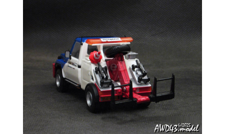 Toyota Land Cruiser 70  Tow Truck Police white (эвакуатор) 1-43 DeAgostini, масштабная модель, scale43