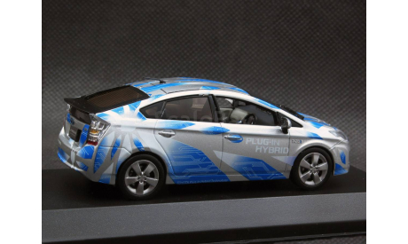 Toyota Prius III Plug-In silver 1-43 J-Collection, масштабная модель, scale43