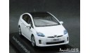 Toyota Prius III Synergy Drive white 1-43 Minichamps, масштабная модель, scale43