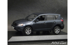 Toyota RAV4 III LWB LHD 2006 grey (spare wheel) 1-43 Minichamps