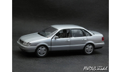 VW Passat B4 Limousine silver 1-43 Schabak