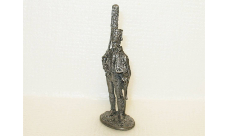 фигурка 54мм Обер-офицер гусарского полка. Россия, 1809-11гг. (EK Castings) R25, фигурка, scale0