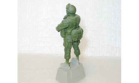 1/35 Вежливый зеленый человечек II (Боец спецназа ГРУ, Крым, март 2014) (Танк T35158), фигурка, scale35