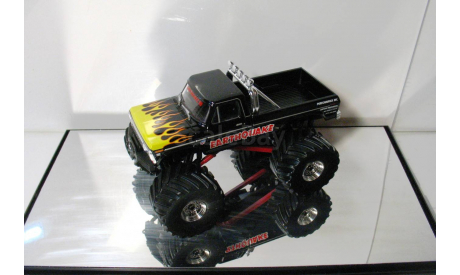 Прозрачный бокс C 240х130х110мм с зеркальным подиумом (Tamiya 73008), боксы, коробки, стеллажи для моделей