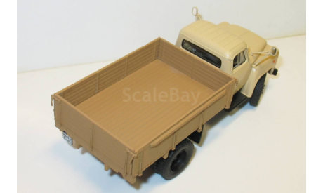 1/43 GAZ-52-04 бежевый (DiP models), масштабная модель, scale43, ГАЗ