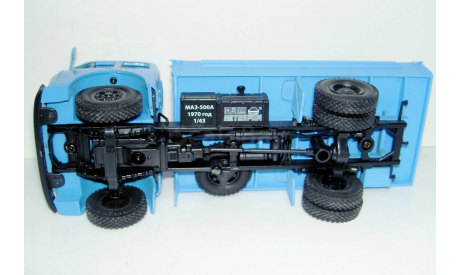 1/43 МАЗ-500А 1970г голубой (Наш Автопром), масштабная модель, scale43