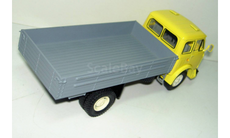 1/43 МАЗ-500А 1970г жёлто-серый (Наш Автопром), масштабная модель, scale43