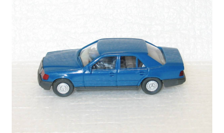 1/87 Mercedes-Benz 260E (Wiking), железнодорожная модель, 1:87