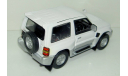 1/43 Mitsubishi Pajero Evoution (Cararama) белый, масштабная модель, scale43, Bauer/Cararama/Hongwell