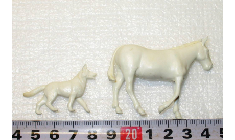 1/35 фигурки Лошадь и Собака из набора Livestock Set (Tamiya 35128), элементы для диорам, scale35