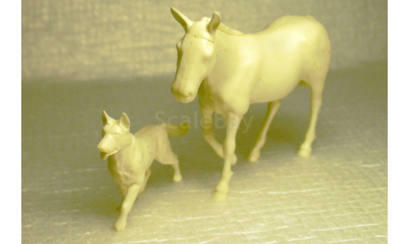 1/35 фигурки Лошадь и Собака из набора Livestock Set (Tamiya 35128), элементы для диорам, scale35