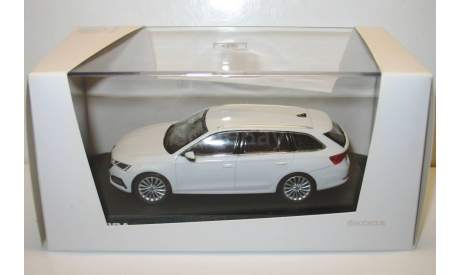 1/43 Skoda Octavia Combi A8 Moon white (Norev), масштабная модель, scale43, Škoda