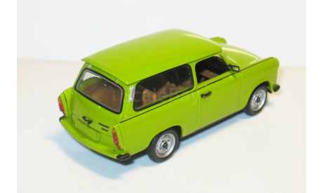 1/43 Trabant 601 S Universal 1985 (Minichamps) schilfgrun, масштабная модель, scale43