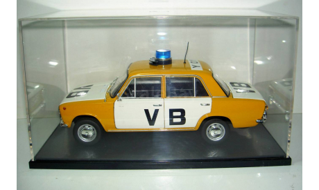 1/18 ВАЗ-2101 LADA 1200 Verejna Bezpecnost 1978 (IST-Foxtoys), масштабная модель, 1:18, IST Models