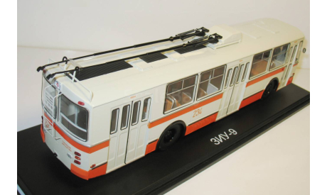1/43 ЗиУ-9 троллейбус, маршрут №1 Хабаровск (SSM), масштабная модель, scale43, Start Scale Models (SSM)