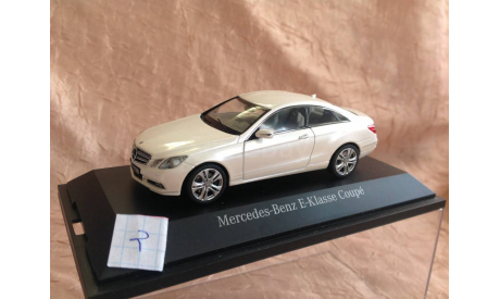 Mercedes-benz  E classe coupe, масштабная модель, 1:43, 1/43, Schuco, Mercedes-Benz E classe